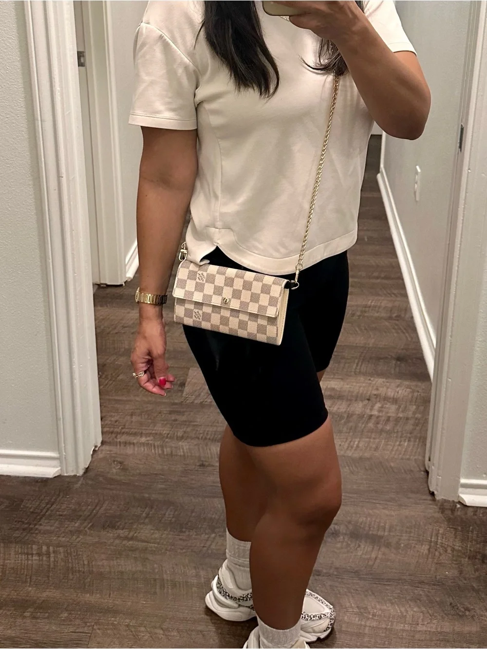 Louis Vuitton Sarah Wallet